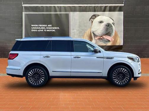 2018 Lincoln Navigator Black Label