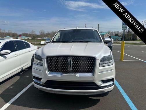 2018 Lincoln Navigator Black Label