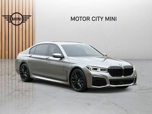 2022 BMW 750 i xDrive