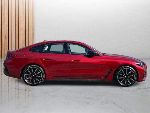2025 BMW M440 i xDrive