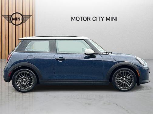 2025 MINI Hardtop Cooper