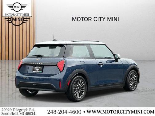 2025 MINI Hardtop Cooper