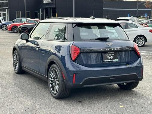 2025 MINI Hardtop Cooper