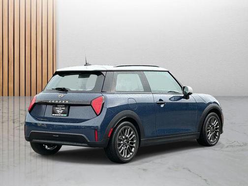 2025 MINI Hardtop Cooper