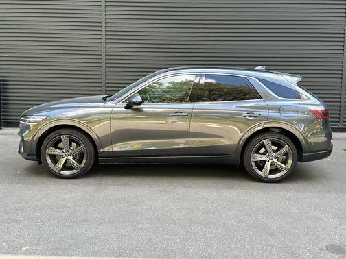 2024 Genesis GV70 3.5T AWD Sport