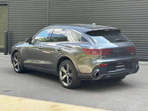 2024 Genesis GV70 3.5T AWD Sport