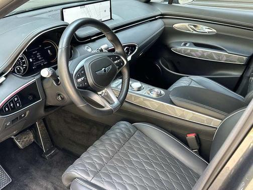 2024 Genesis GV70 3.5T AWD Sport