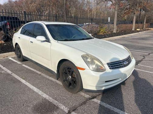 2003 INFINITI G35 Base