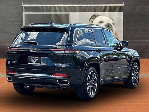 2022 Jeep Grand Cherokee Overland