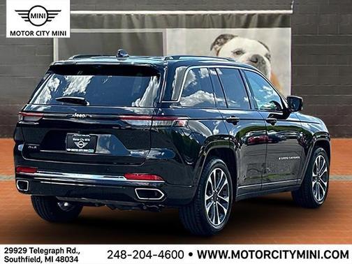 2022 Jeep Grand Cherokee Overland
