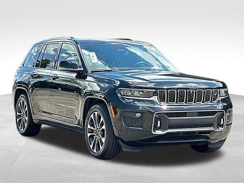2022 Jeep Grand Cherokee Overland