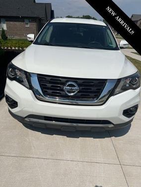 2019 Nissan Pathfinder SV