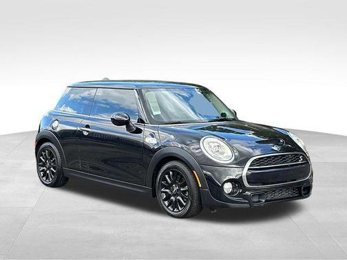 2017 MINI Hardtop Cooper S