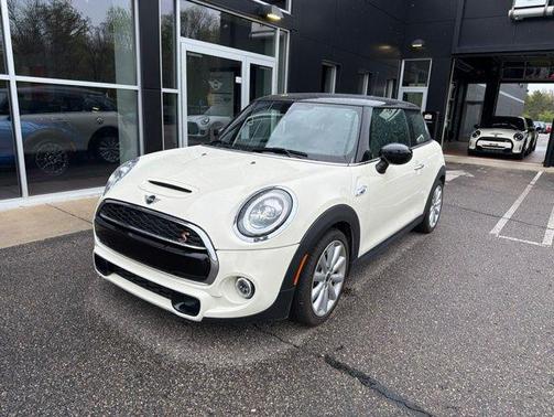 Pepper White 2020 MINI Hardtop Cooper S