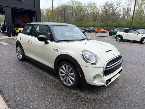 Pepper White 2020 MINI Hardtop Cooper S