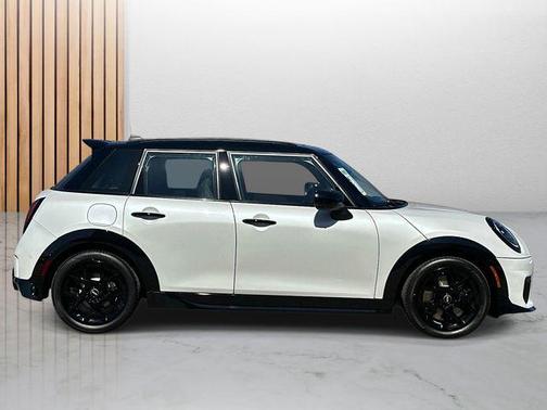 White Metallic 2026 MINI Hardtop Cooper S