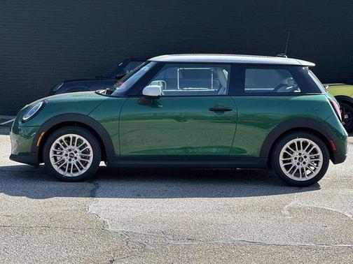 2026 MINI Hardtop Cooper