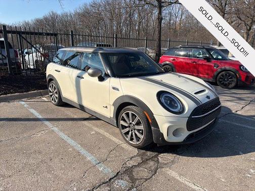 2023 MINI Clubman Cooper S ALL4