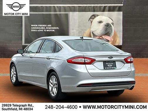 2016 Ford Fusion SE