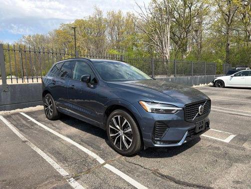 Denim Blue Metallic 2023 Volvo XC60 B6 Ultimate Dark Theme