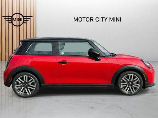 2025 MINI Hardtop Cooper