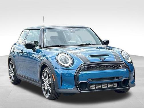 2022 MINI Hardtop Cooper S