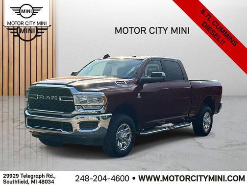 2022 RAM 2500 Big Horn Crew Cab 4x4 6'4' Box