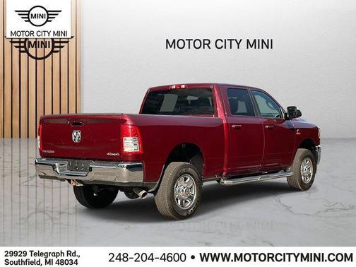 2022 RAM 2500 Big Horn Crew Cab 4x4 6'4' Box