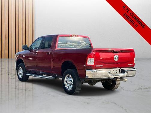 2022 RAM 2500 Big Horn Crew Cab 4x4 6'4' Box