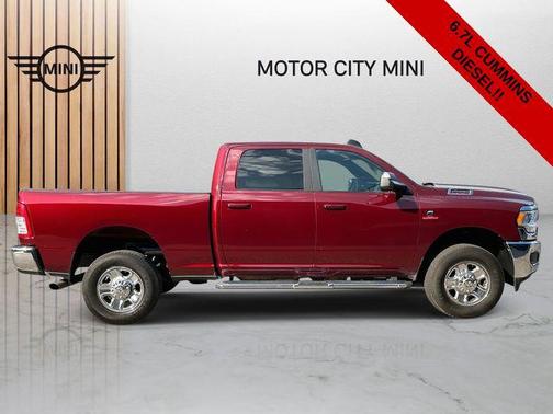 2022 RAM 2500 Big Horn Crew Cab 4x4 6'4' Box