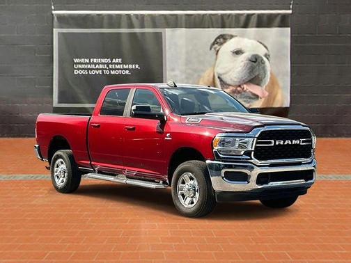 2022 RAM 2500 Big Horn Crew Cab 4x4 6'4' Box
