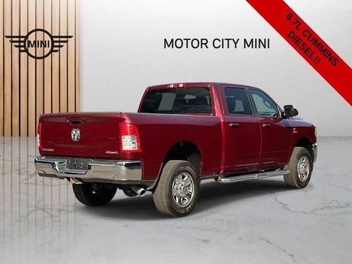 2022 RAM 2500 Big Horn Crew Cab 4x4 6'4' Box