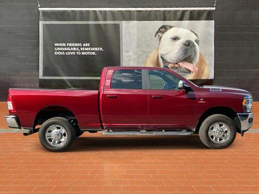 2022 RAM 2500 Big Horn Crew Cab 4x4 6'4' Box