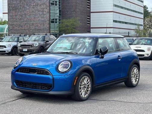 2025 MINI Hardtop Cooper