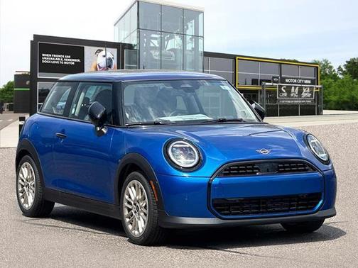 2025 MINI Hardtop Cooper