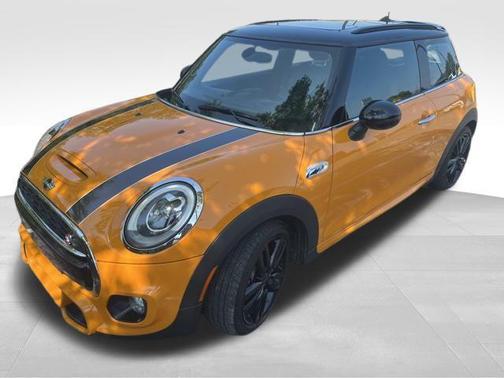 2017 MINI Hardtop Cooper S