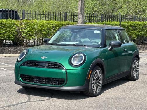 2025 MINI Hardtop Cooper
