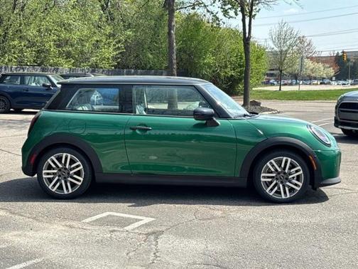 2025 MINI Hardtop Cooper