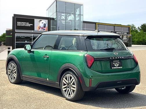 2025 MINI Hardtop Cooper