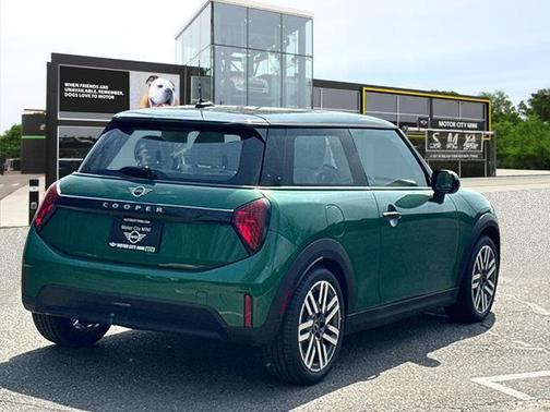 2025 MINI Hardtop Cooper