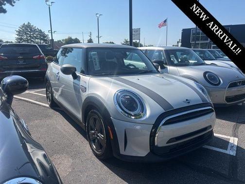 2023 MINI Hardtop Cooper