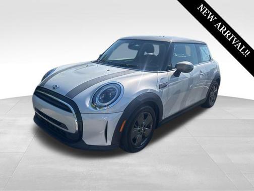 2023 MINI Hardtop Cooper