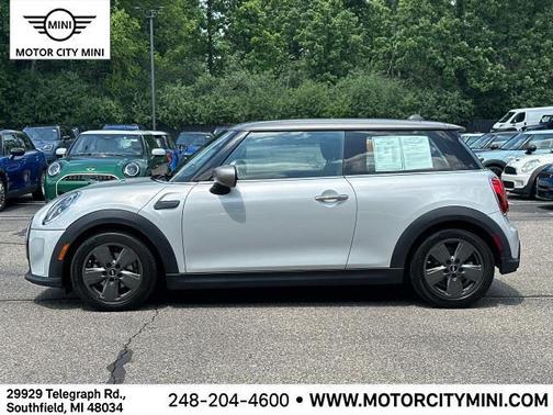 2023 MINI Hardtop Cooper