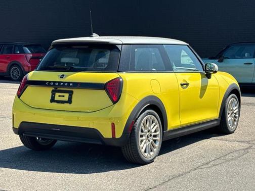 2025 MINI Hardtop Cooper S