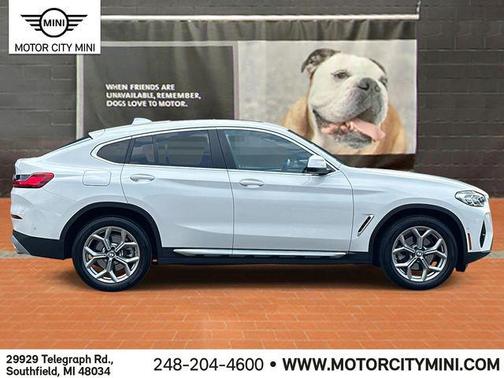2023 BMW X4 xDrive30i