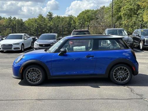 2025 MINI Hardtop Cooper