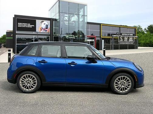 2025 MINI Hardtop Cooper