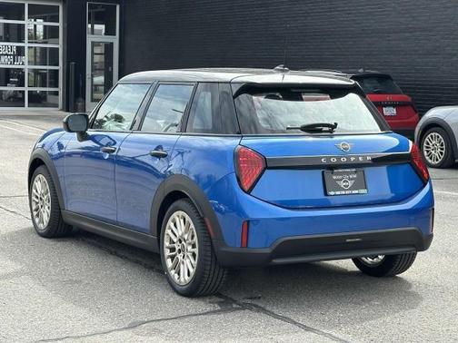 2025 MINI Hardtop Cooper