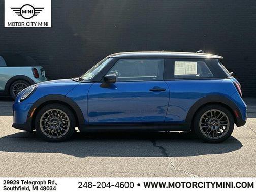2025 MINI Hardtop Cooper