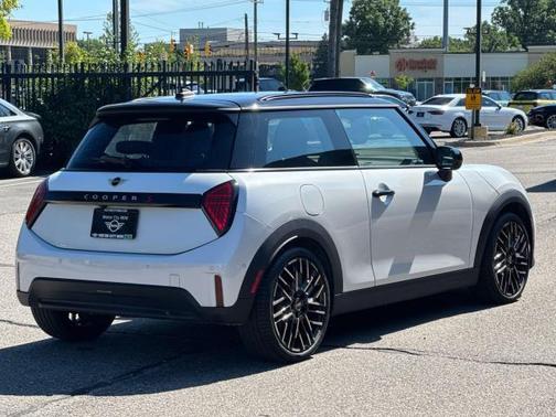 2025 MINI Hardtop Cooper S